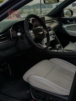 جنسس G70